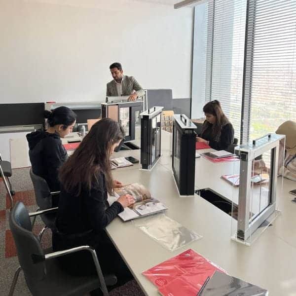 1-268df3d4-d5db-44b2-8221-855e4a9f2d69