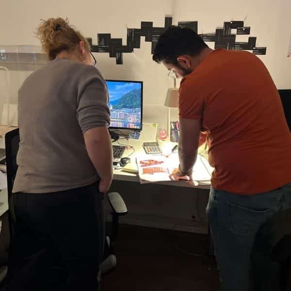 16-bc8f082a-d796-4c55-bf54-9a9ea08fec96