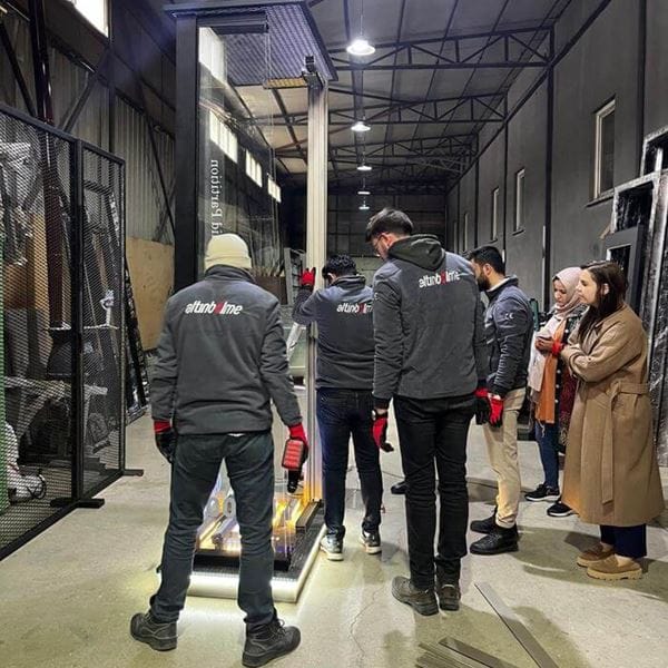 3-a8116bbb-1b28-4dff-b594-c2273009e2e0