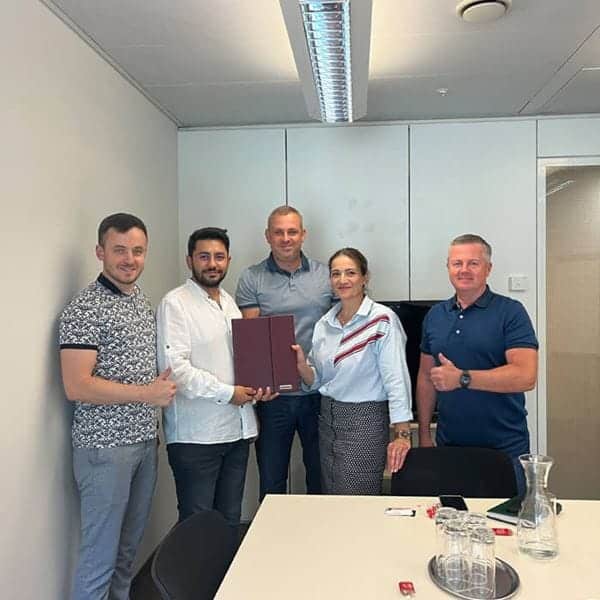 30-044857c7-2d77-4b5e-ac44-a2cd42e57845