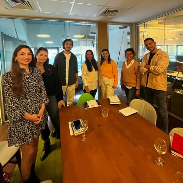 6-7a01c3da-b702-4035-a845-5741f7048f7a