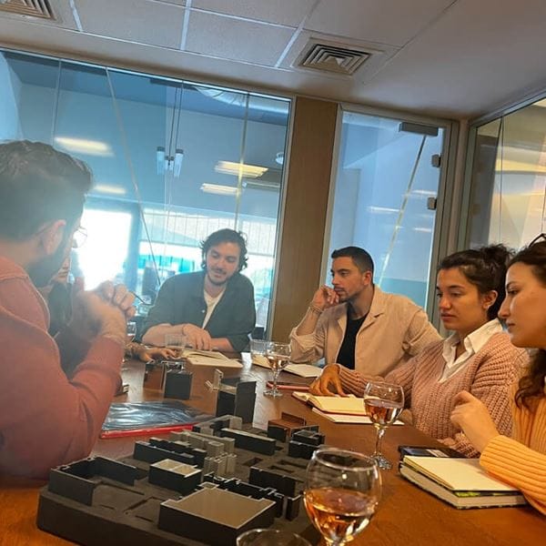 7-522d69cf-a304-4e33-aa63-75bbdd0fee01